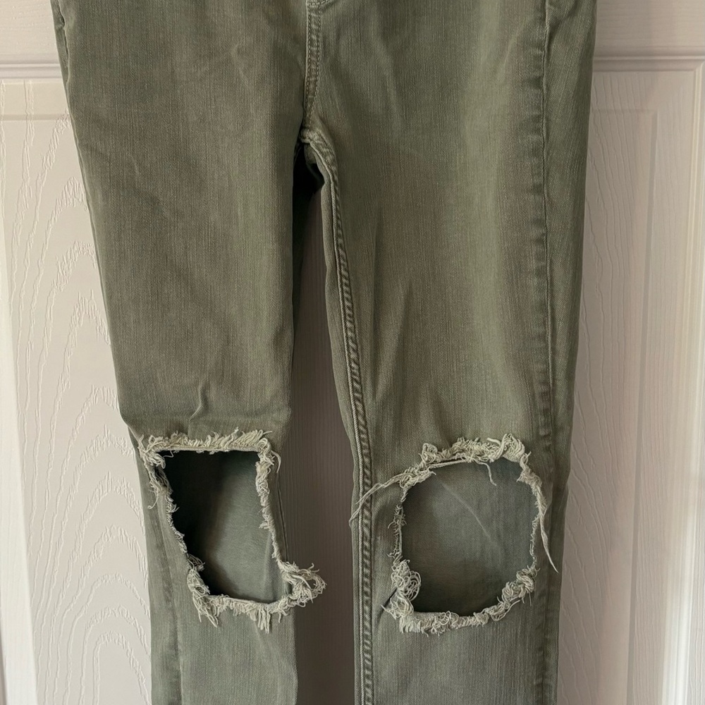 Free People Green Ankle Cropped Distressed Jeans